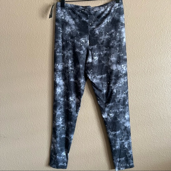 Hot Topic Star Wars Death Star Leggings Medium NWT - Picture 5 of 10